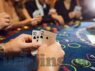 富豪棋牌抢庄牛牛-富豪棋牌抢庄牛牛的乐趣与策略